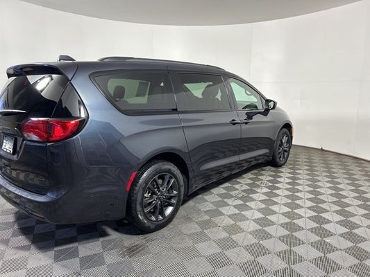 2020 Chrysler Pacifica Launch Edition in Apple Valley, MN - Apple Autos