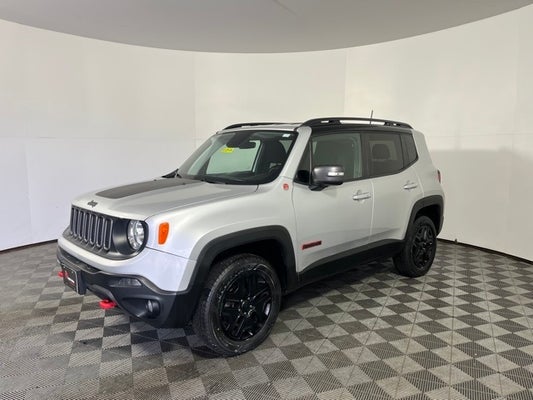 2018 Jeep Renegade Trailhawk in Apple Valley, MN - Apple Autos