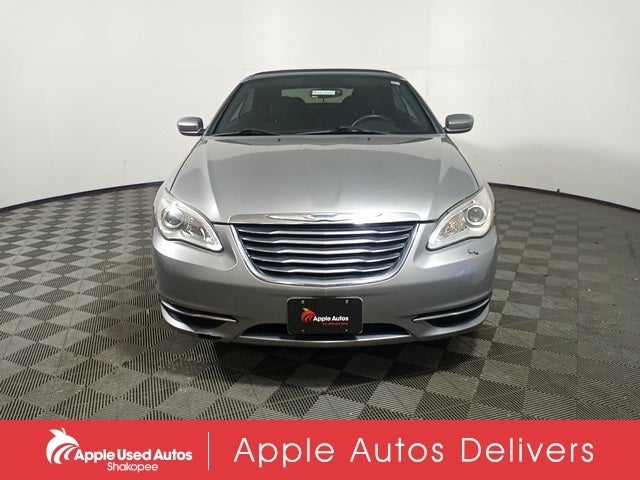 Used 2013 Chrysler 200 Touring with VIN 1C3BCBEB7DN531702 for sale in Apple Valley, Minnesota