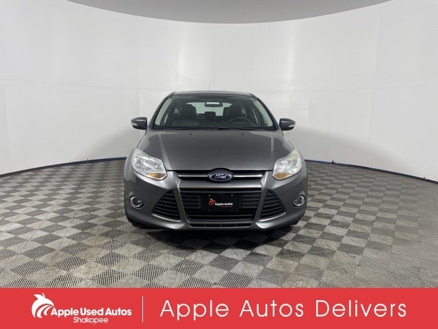 Used 2014 Ford Focus SE with VIN 1FADP3K29EL314450 for sale in Apple Valley, Minnesota