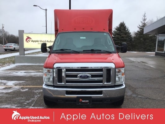 2015 Ford E-350SD Base Cutaway in Apple Valley, MN - Apple Autos