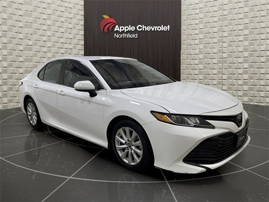 2018 Toyota Camry LE in Apple Valley, MN - Apple Autos